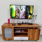 2Bhk Ac Service Apartment 103