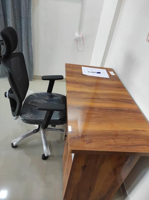 2bhk Ac Service 103