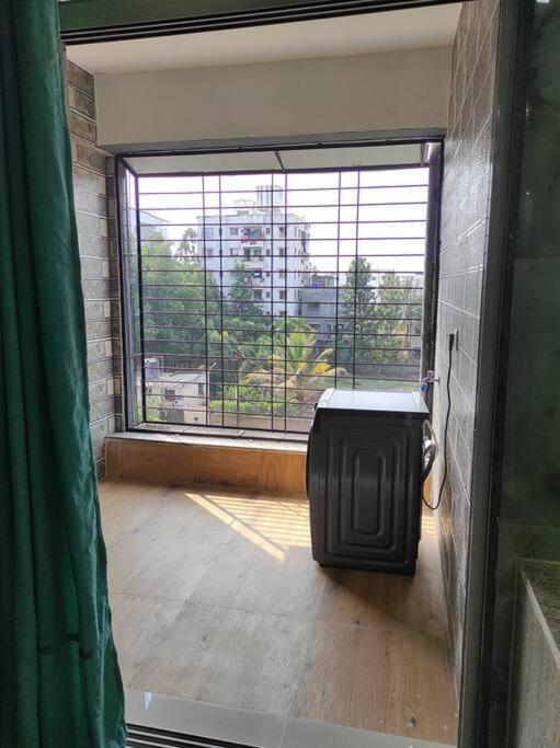 2bhk Ac Service 103 Apartment