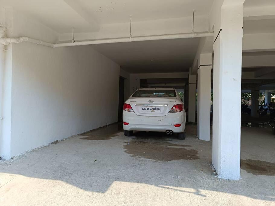 2bhk Ac Service 103 Apartment *