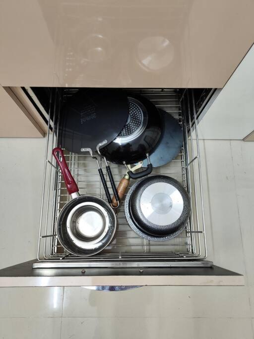 Apartment 2bhk Ac Service 103