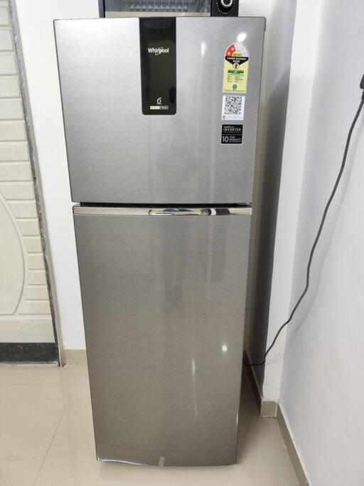 Apartment 2bhk Ac Service 103 Pune
